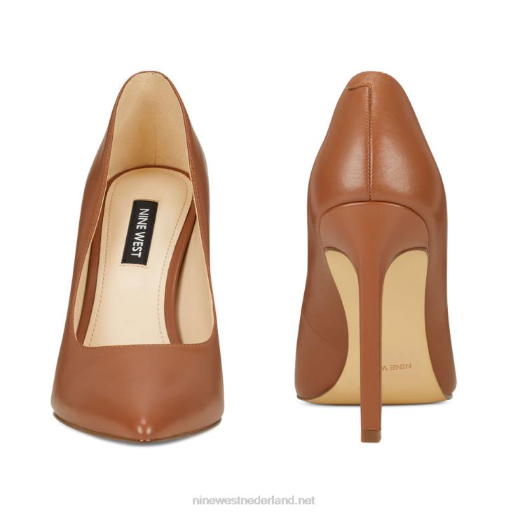 tatiana pumps met spitse neus Nine West 62LB2407 lichtbruin leer