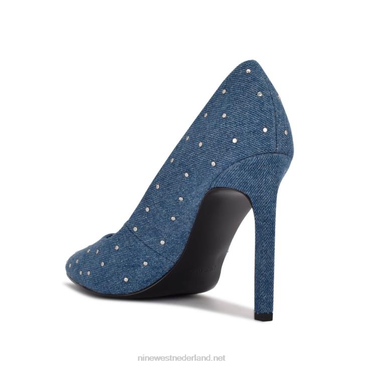 tatiana pumps met spitse neus en studs Nine West 62LB874 denim bezaaid