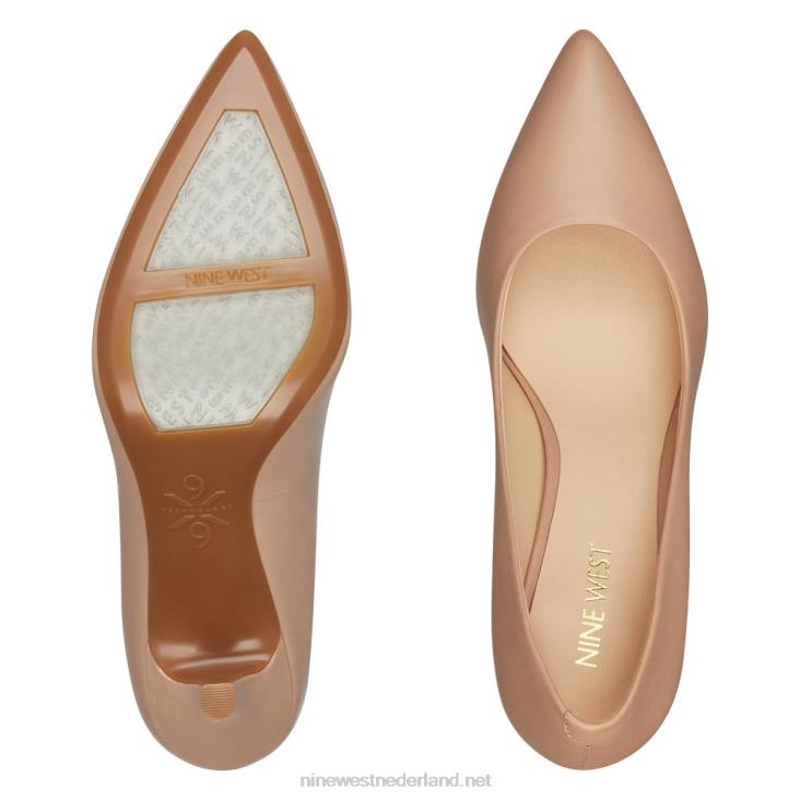 vijfde 9x9 pumps met spitse neus Nine West 62LB2381 nauwelijks nude leer