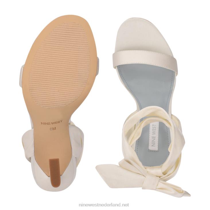 Kelsie enkel wrap sandalen met hak Nine West 62LB232 wit satijn